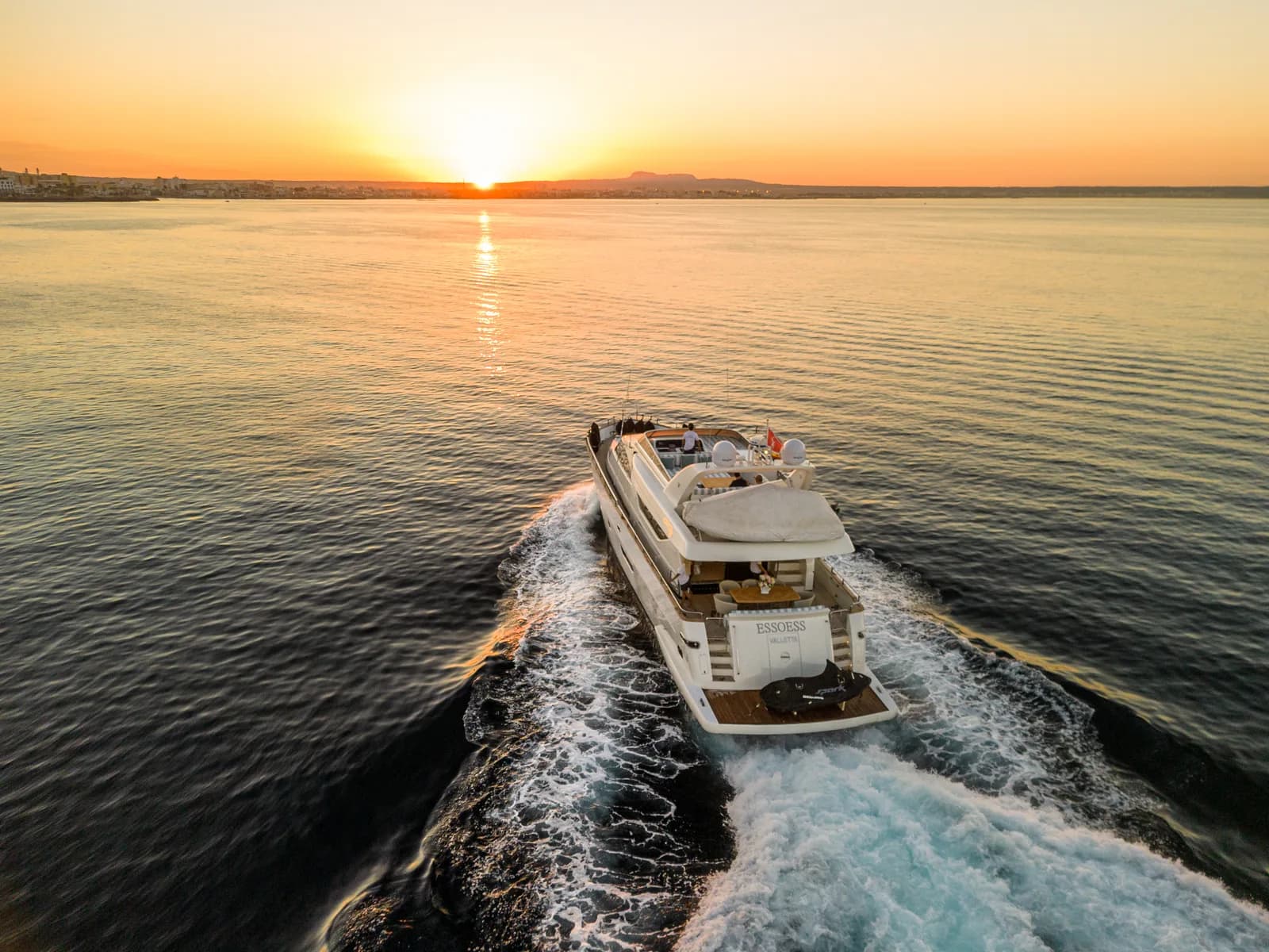 Private yacht charter from Palma to El Arenal, Mallorca